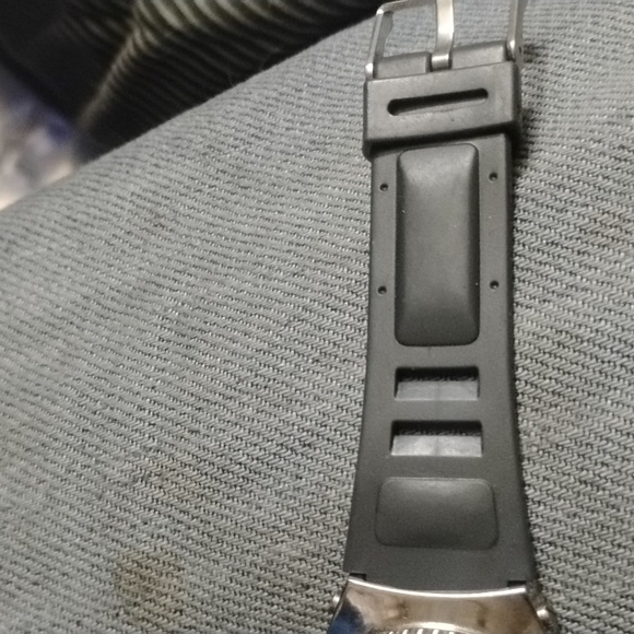 TechnoMarine Chronograph Divers Silver and Pink Watch - Picture 5 of 8